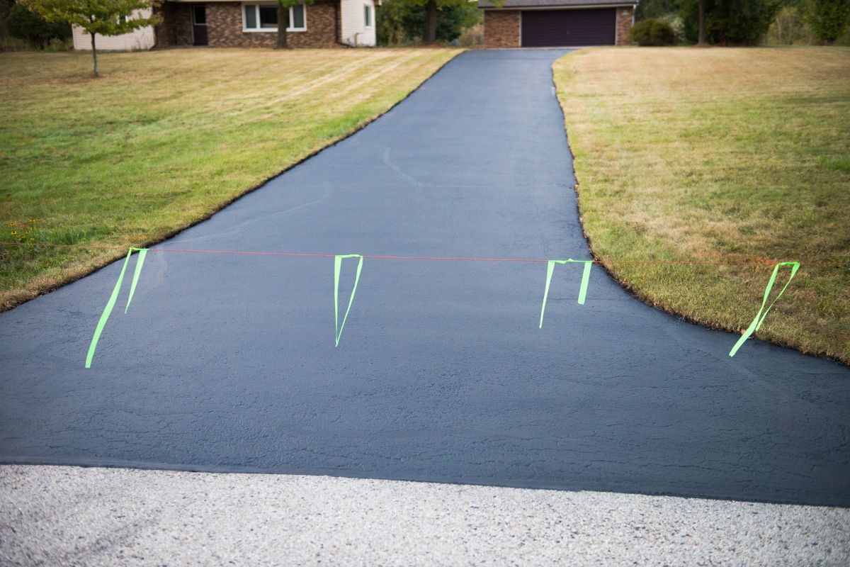 Asphalt Driveway Service